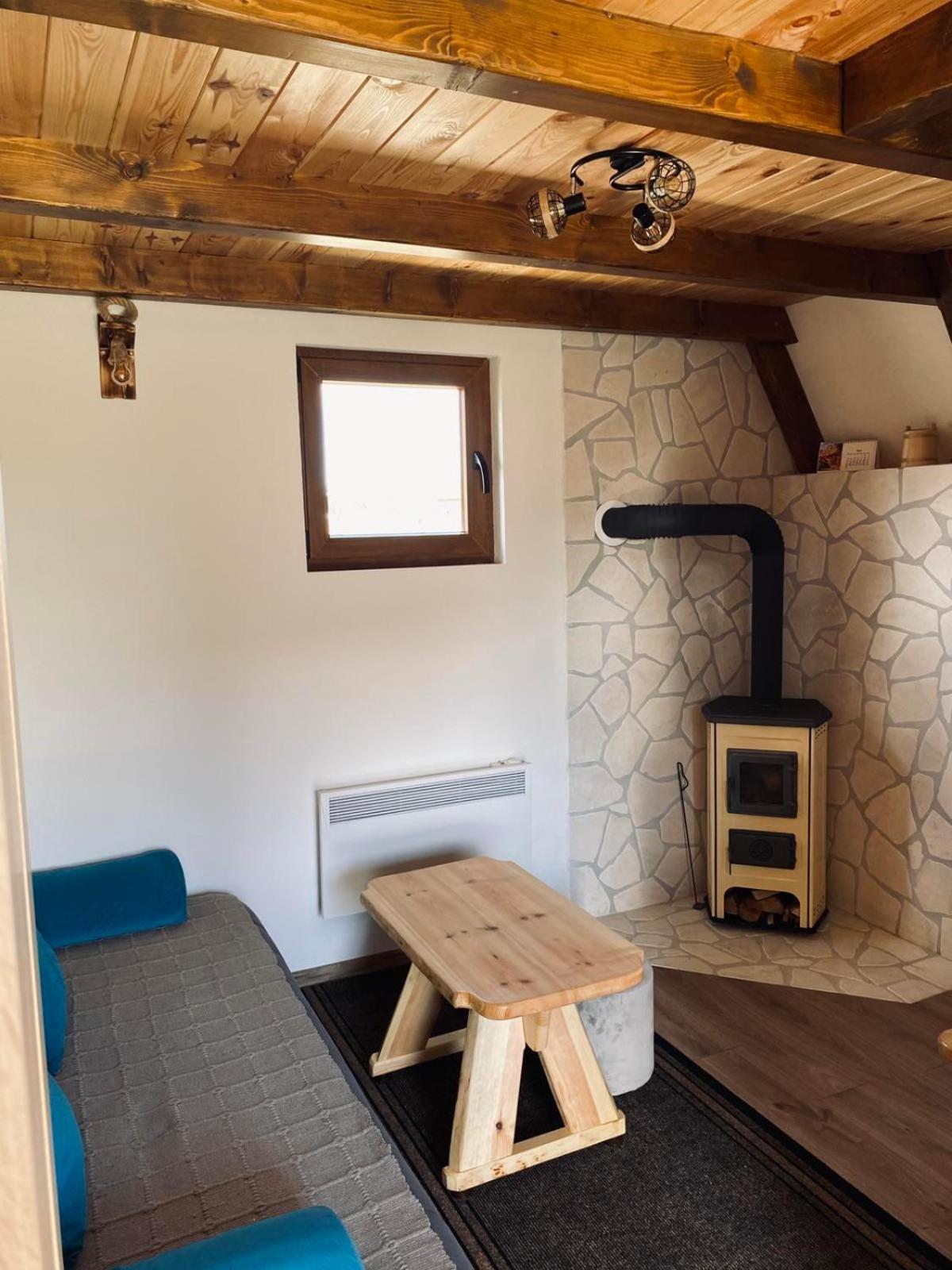Bungalows Ivan جابلياك الغرفة الصورة